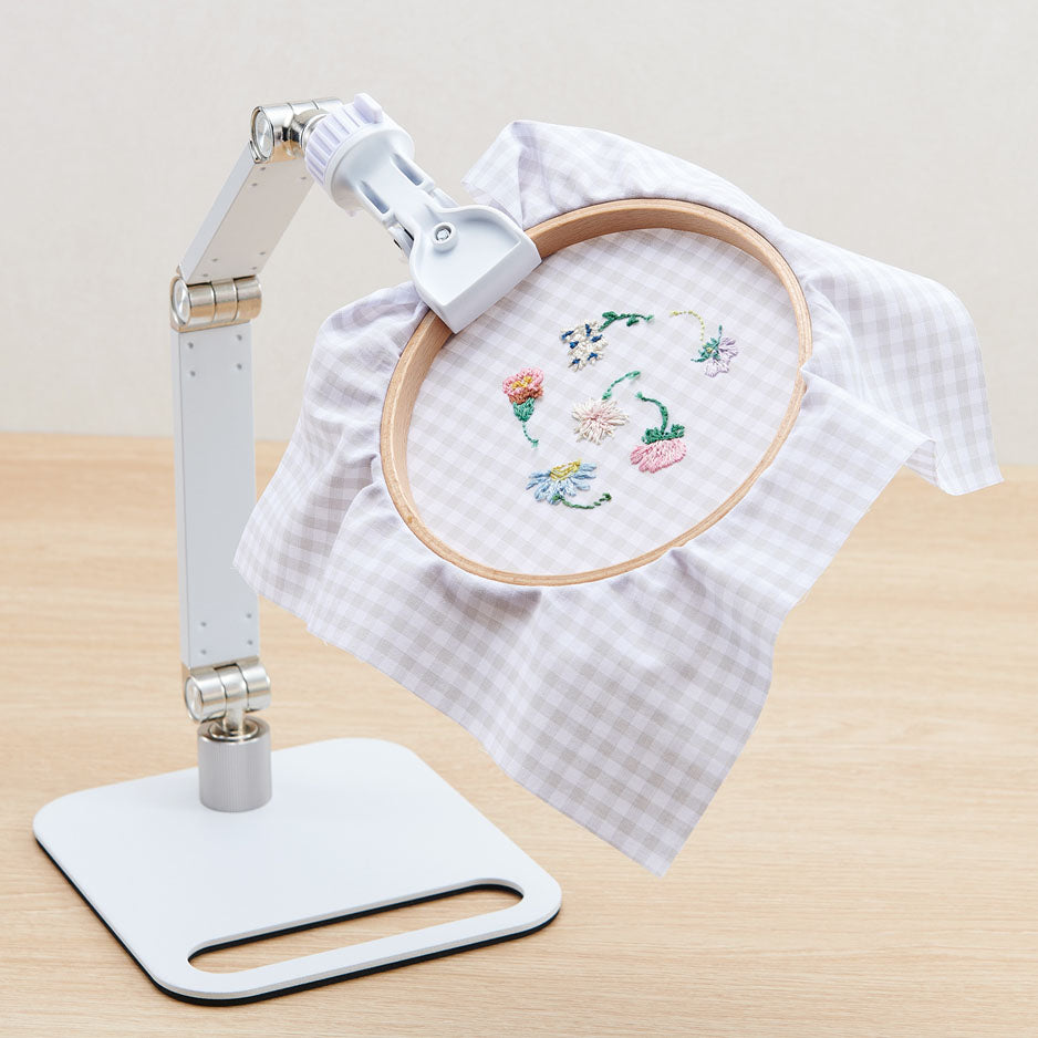 Clover Embroidery Hoop Stand Made In Japan - Hold 8cm ~ 30cm Hoops