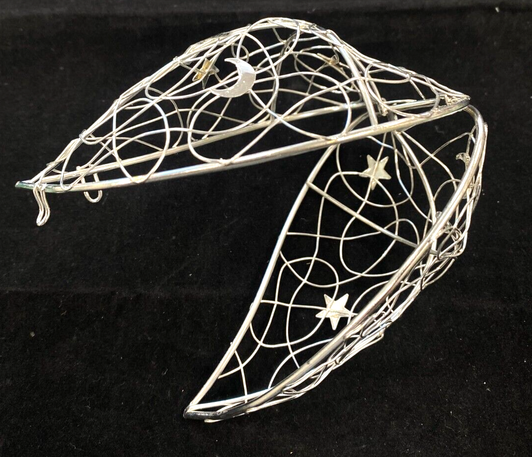 Wire Trinket Box - Leaf