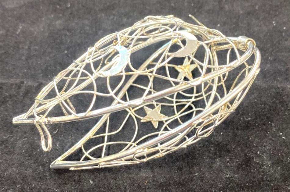 Wire Trinket Box - Leaf