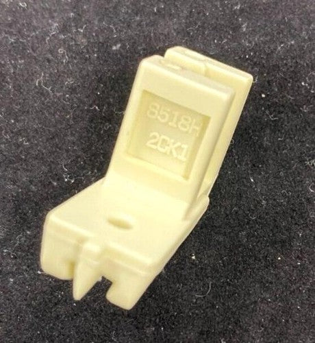 Invisible Zipper Foot -  Straight Stitch for SInger 15, HA-1 Universal Low Shank