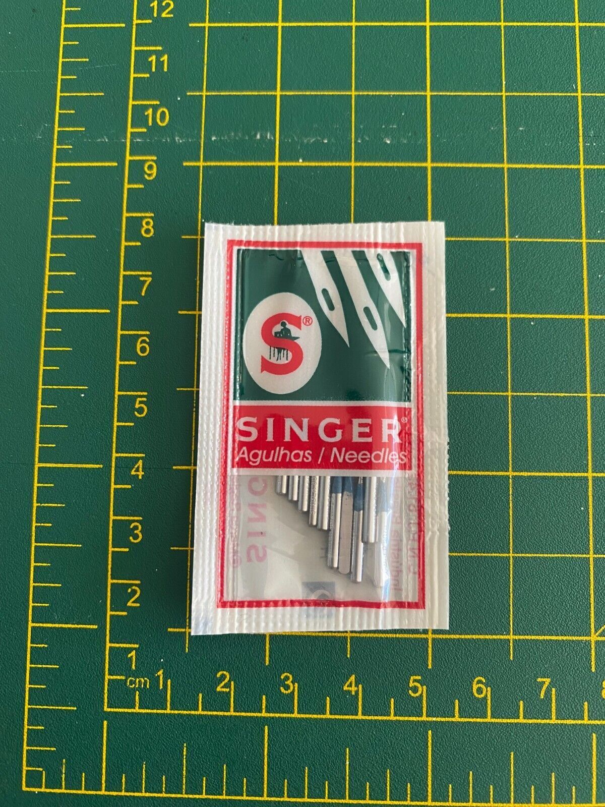 Singer Overlocker Needles #2022 90/14