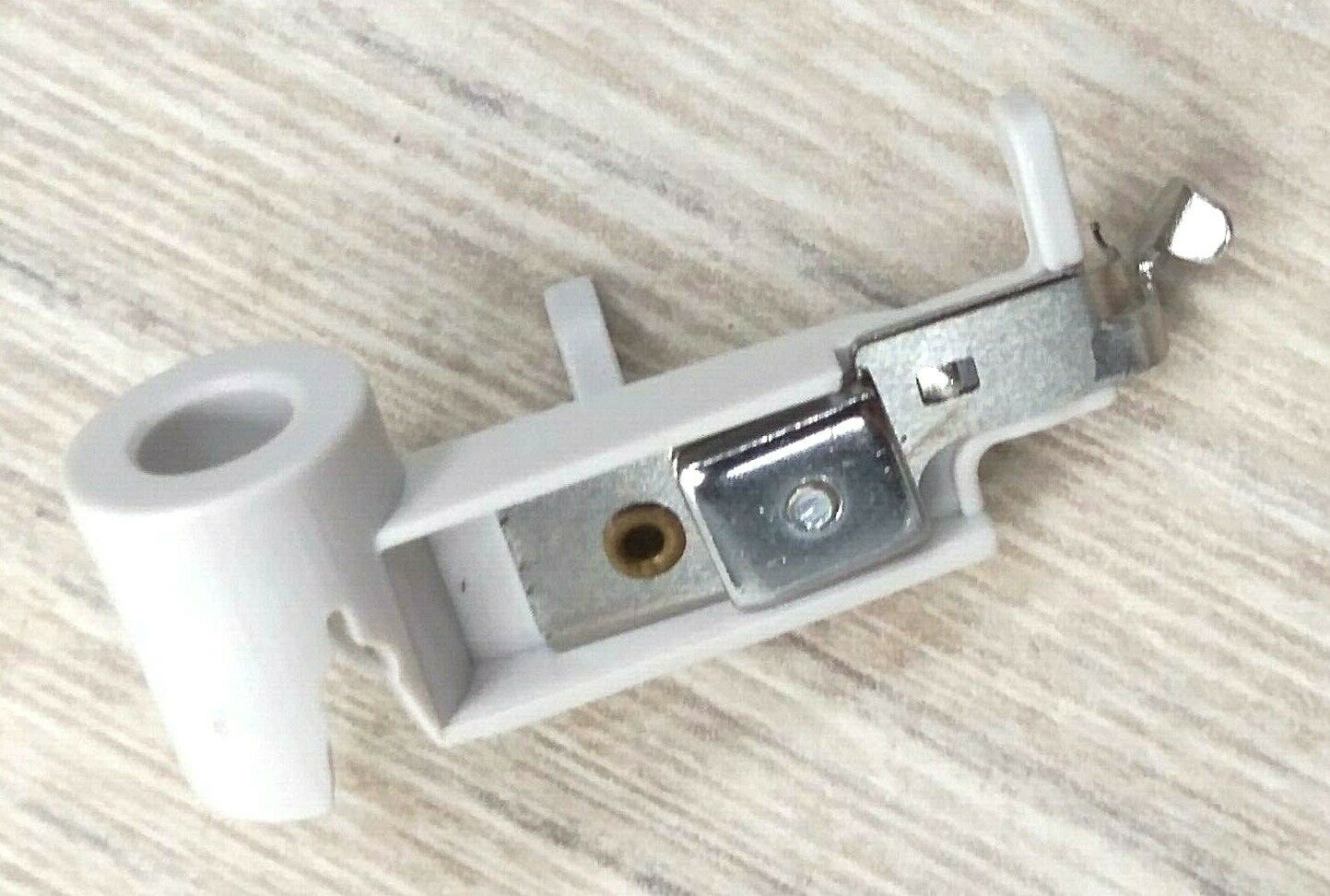 Automatic Needle Threader 846588014 (846588003) Janome