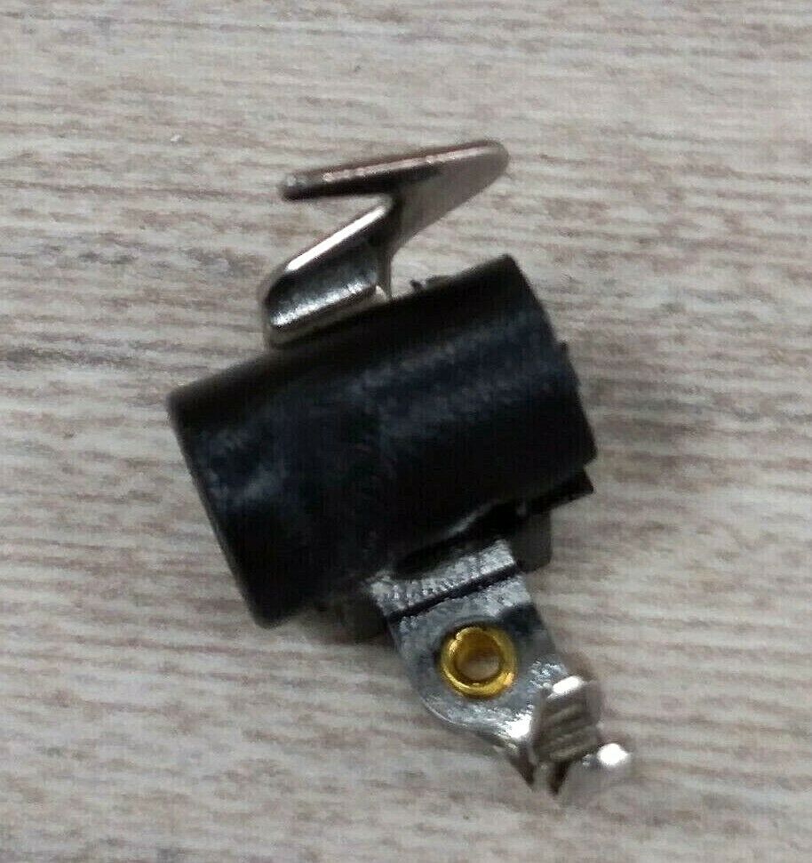 Automatic Needle Threader 87010 Singer/Juki etc.