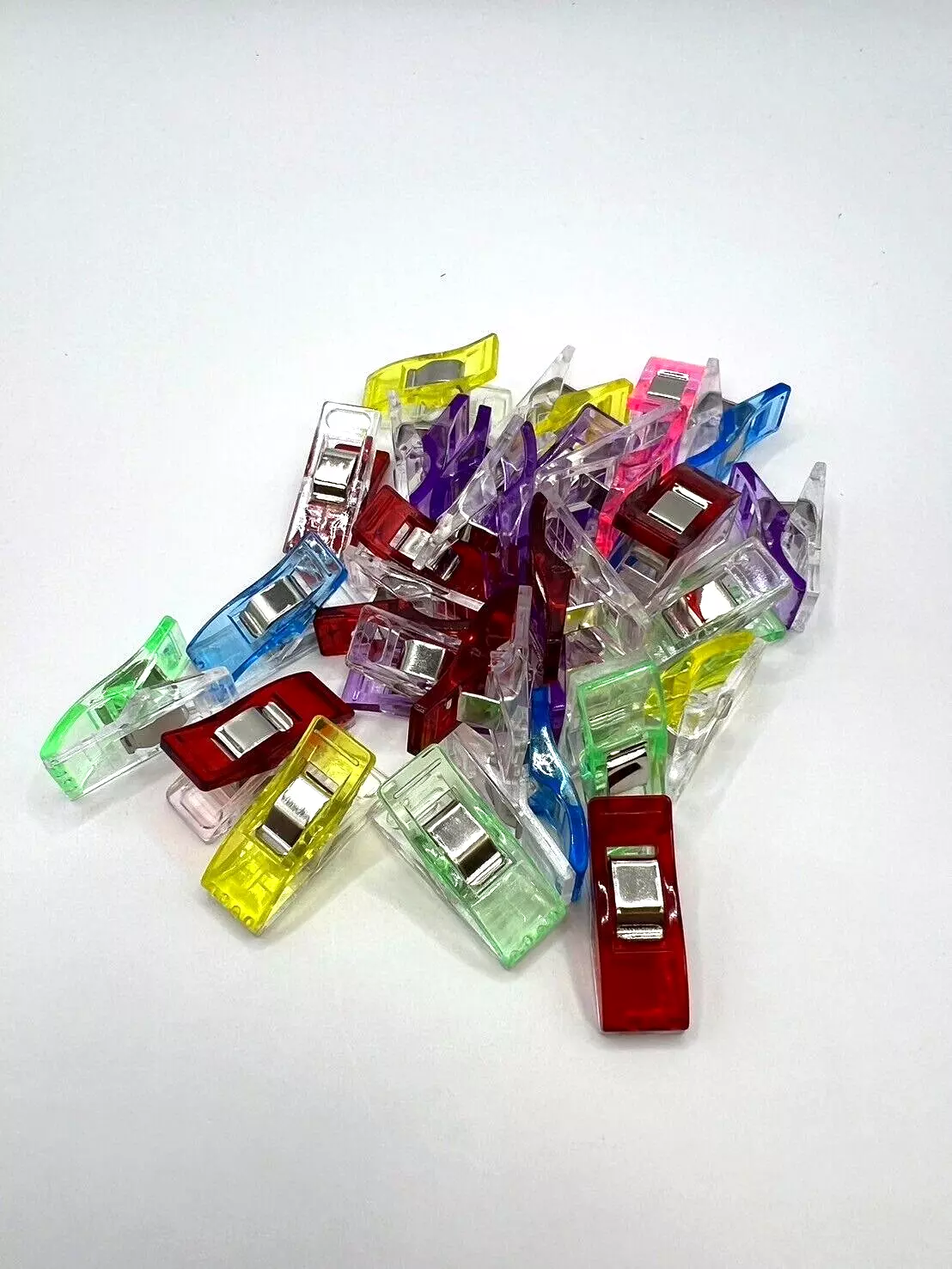 30X Craft Quilting Sewing Crochet Clips Extra Small Size in Plastic Container