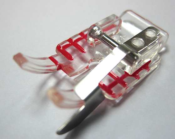 1/4" Clear Piecing Foot w/Guide