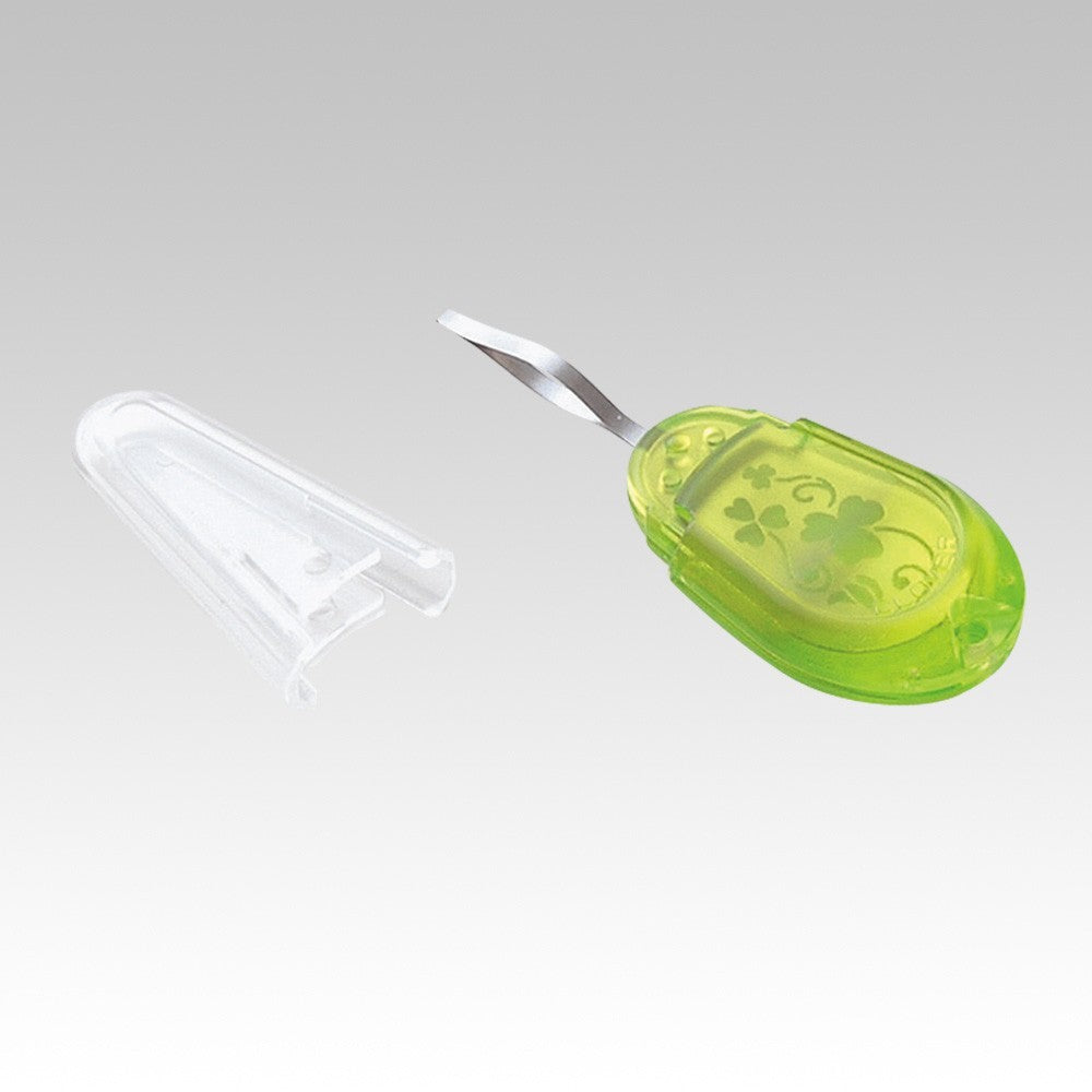 Clover Embroidery Hand Needle Threader - Made in Japan