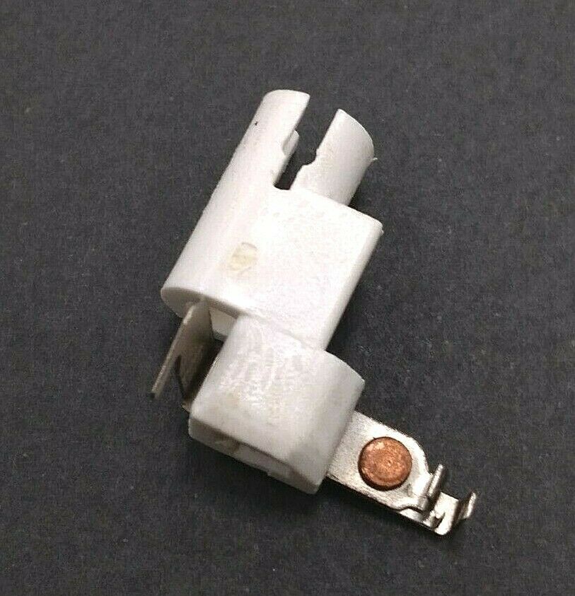 Automatic Needle Threader #358071-000 Singer