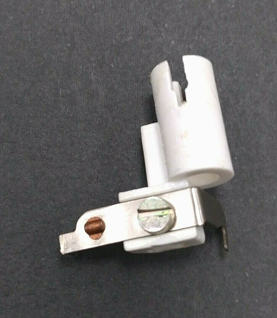 Automatic Needle Threader #358071-000 Singer