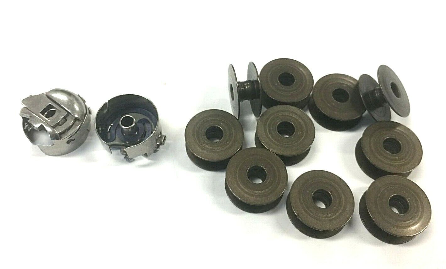 2X Bobbin Cases 541678NBL + 10X Bobbin 40264 Singer 20U/Brother/Tajima/Barudan