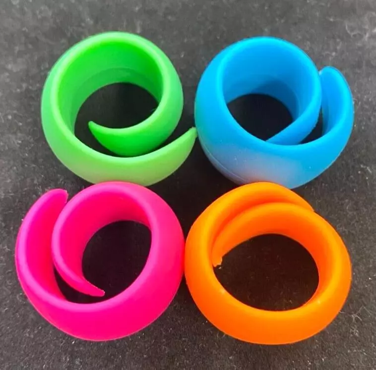 Silicone Bobbin & Spool Huggers 12/Pack For Spool/Thread