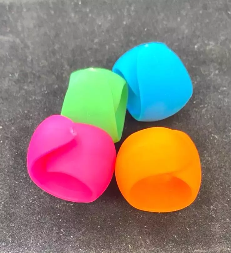Silicone Bobbin & Spool Huggers 12/Pack For Spool/Thread