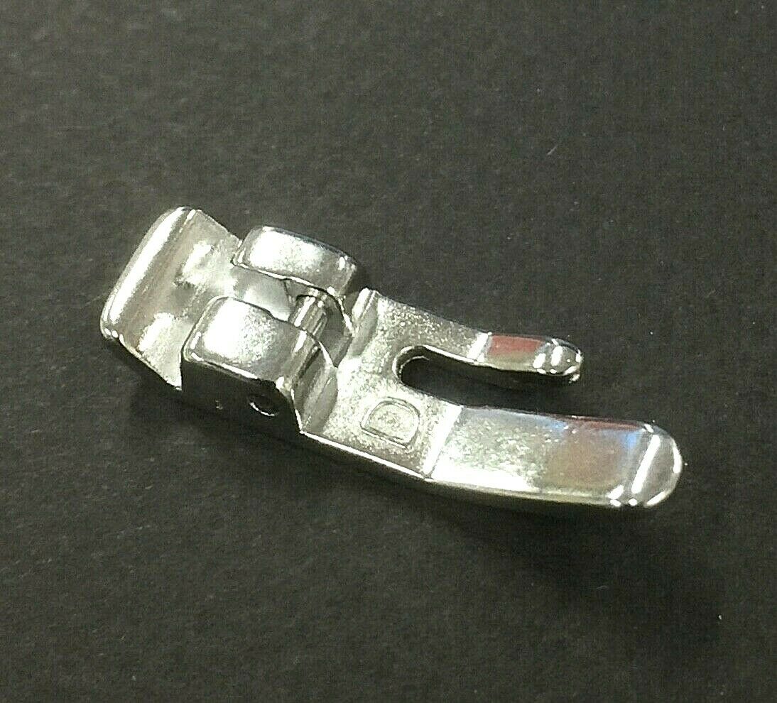 Straight Stitch Foot, Slant Singer 541537