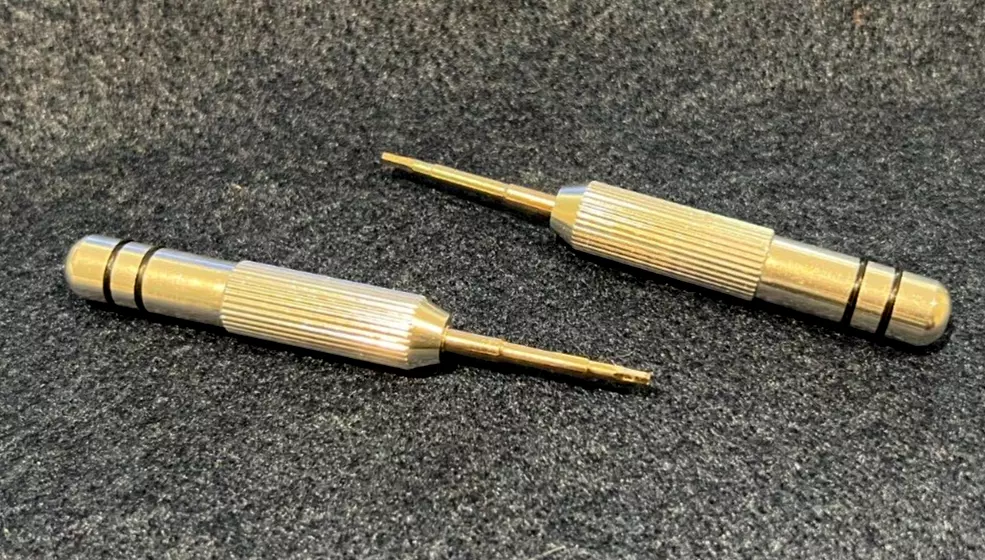 2X Hex. Screwdriver for Hex. Socket Needle Set Screws 1.5 mm & 1/16" (1.58mm)