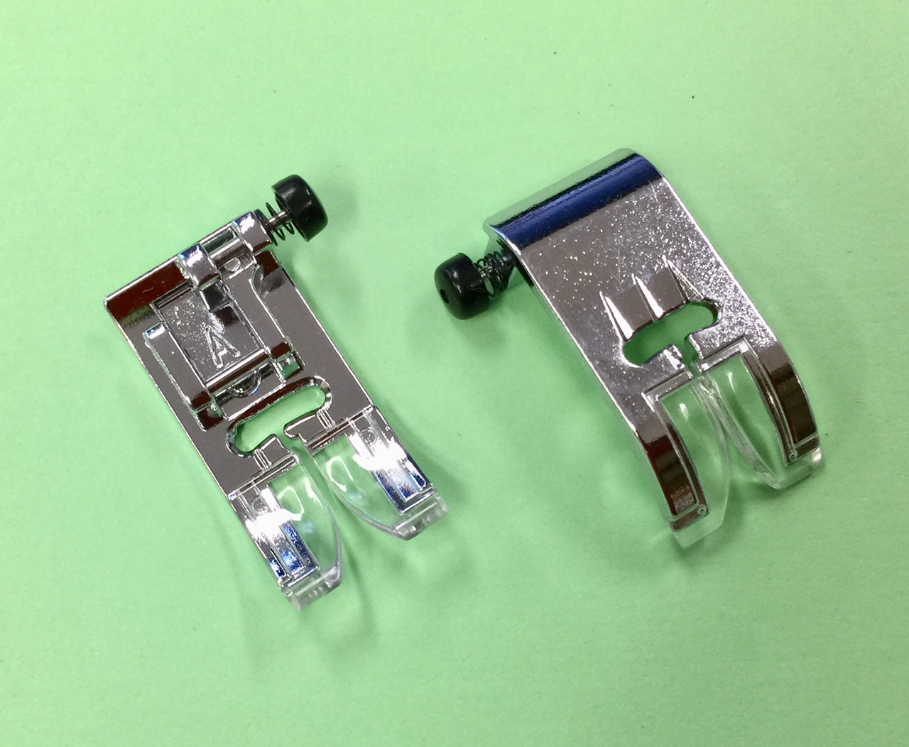 Zigzag Foot (A)  (Standard)　Janome